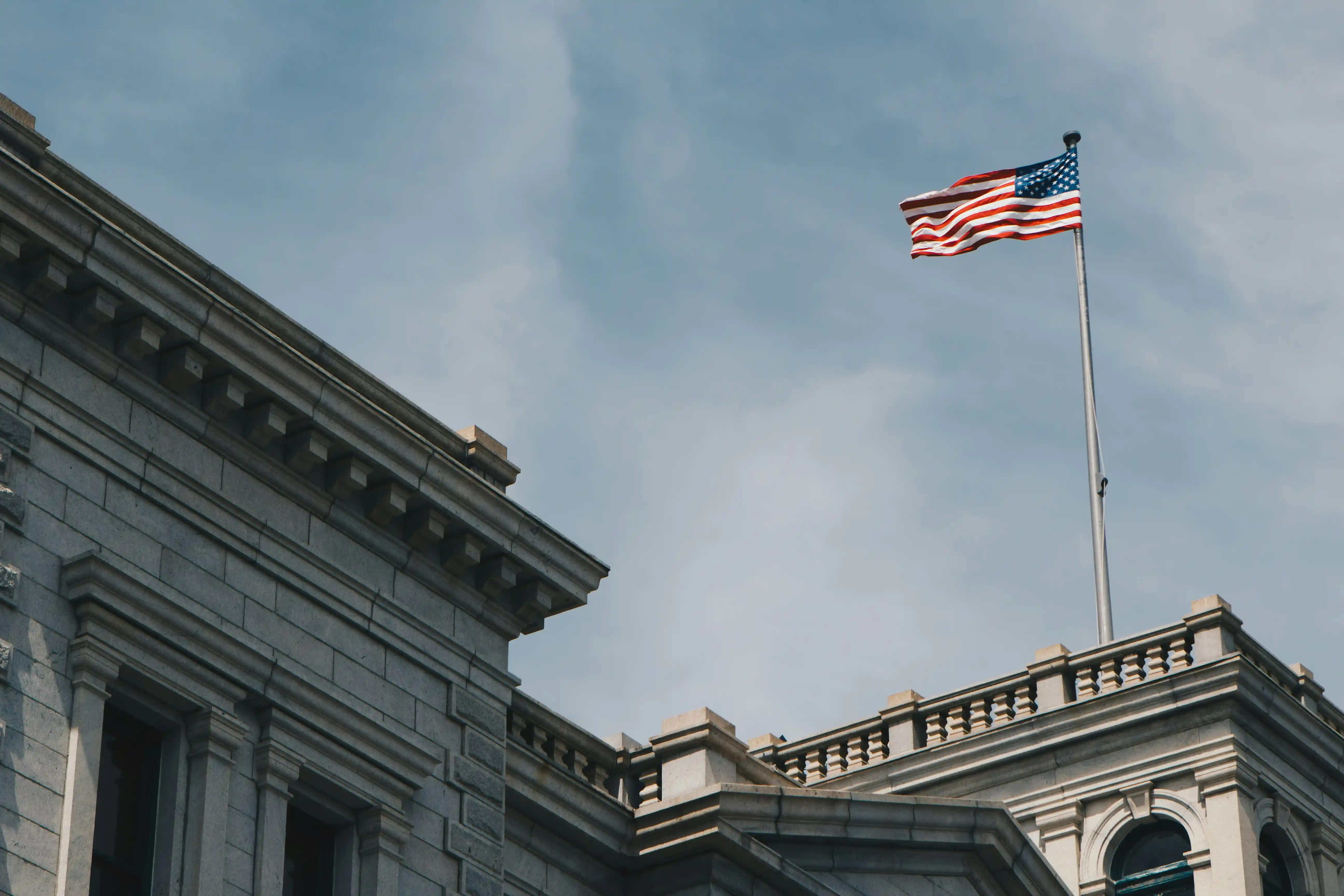 AM: Kevin Warsh será el siguiente presidente de la Fed