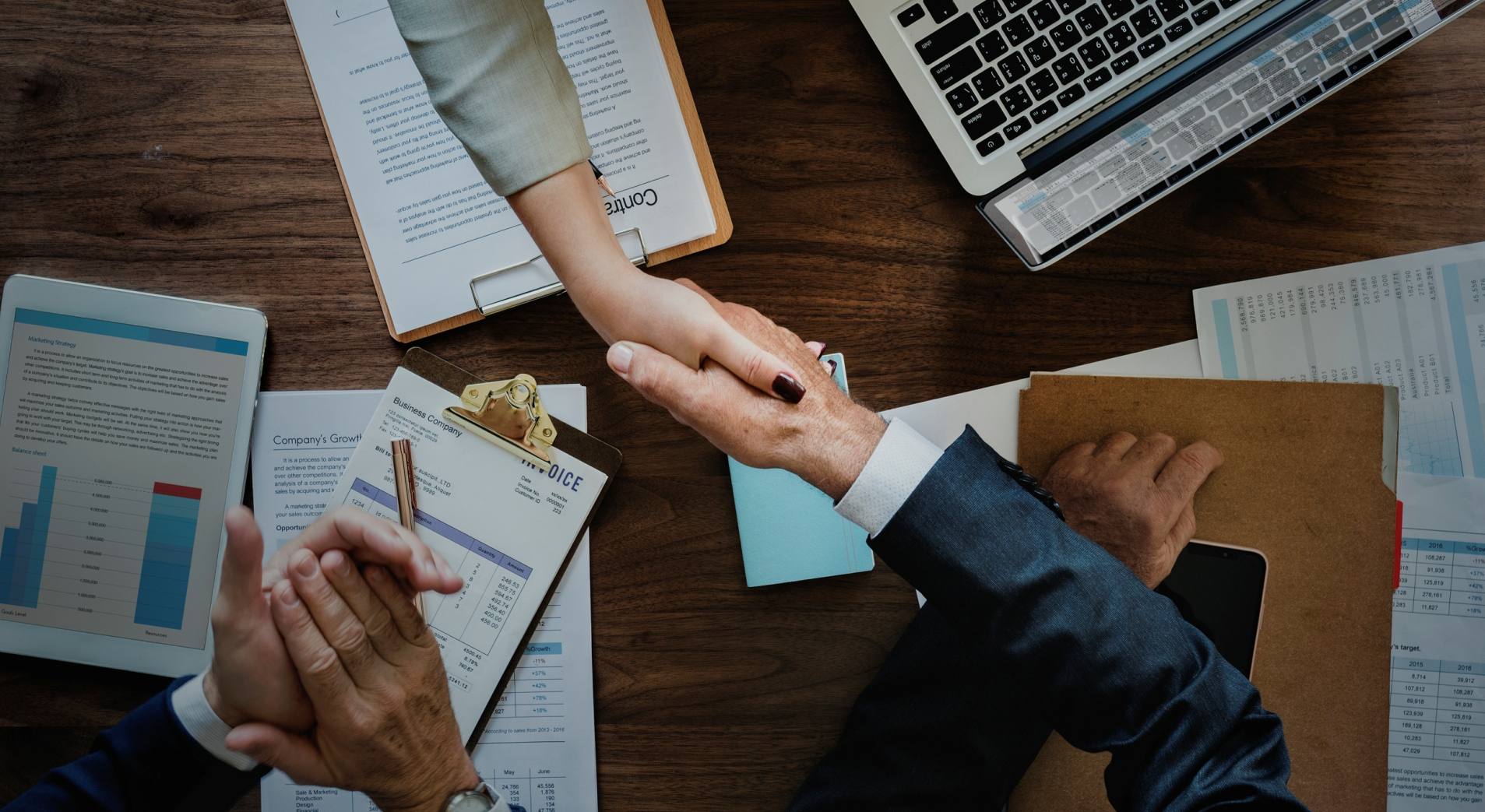 AM: Semana de inflación